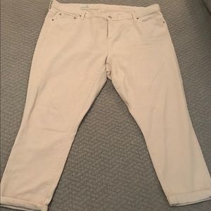 Size 35 Gap Cream Girlfriend Jeans